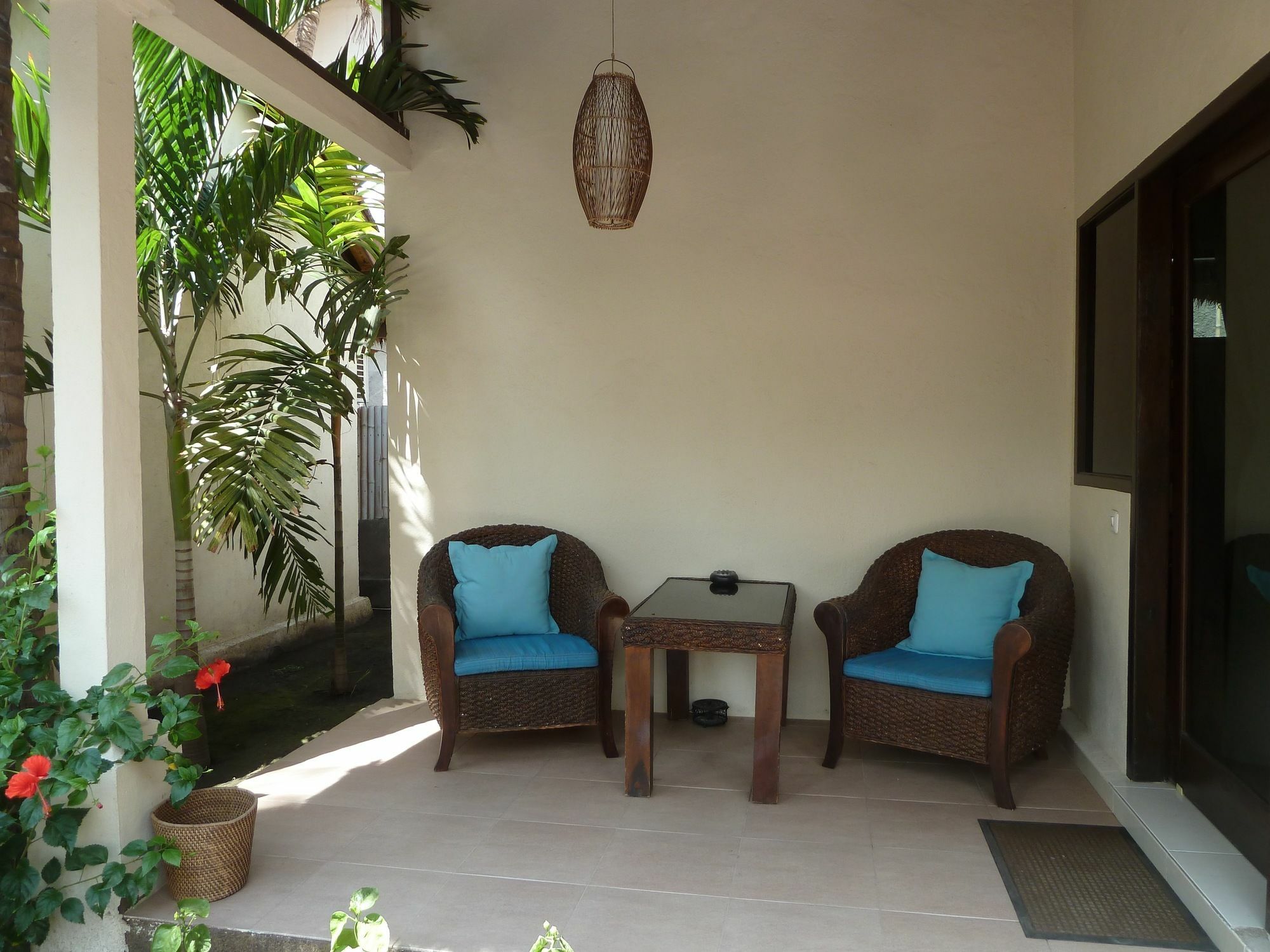 Eden Eco Resort Gili Trawangan Exterior photo